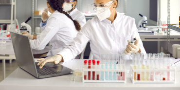 Artigos acadêmicos ou científicos Artigos acadêmicos ou científicos